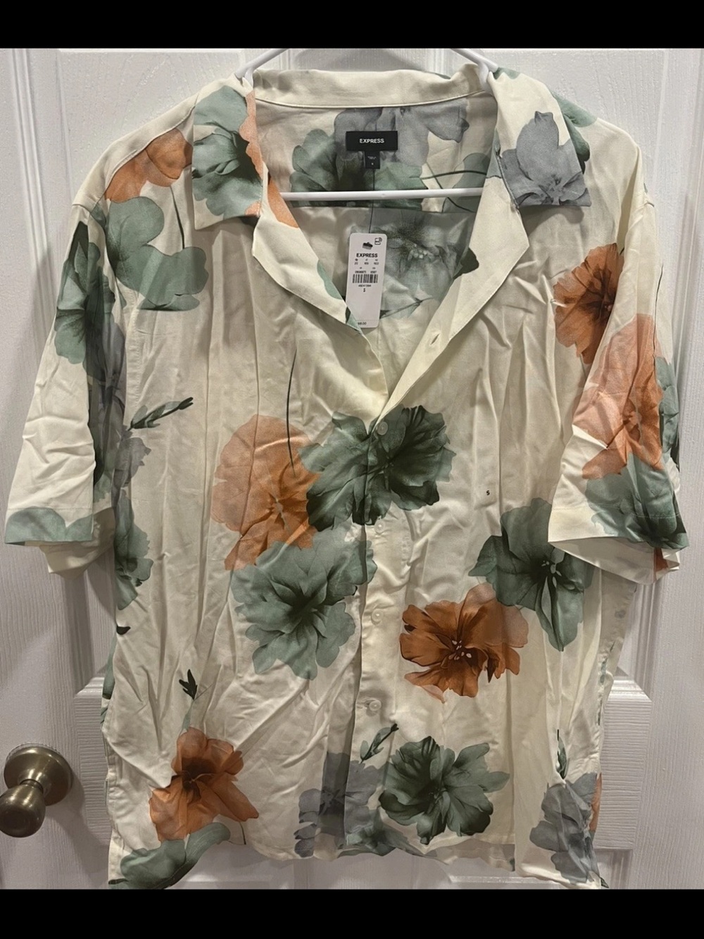 NWT Express Men’s Small Floral Button Down Shirt Rayon Cream Green Orange